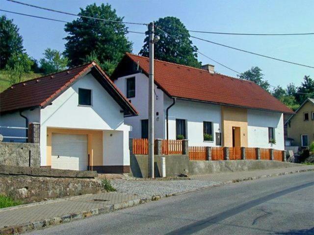 Apartman V Pensionu U Holzaepfelu Červený Kostelec Zewnętrze zdjęcie